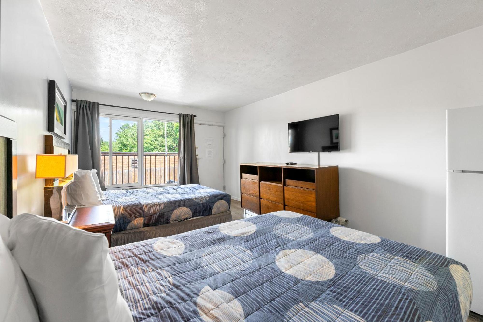 Hotel Budgetel And